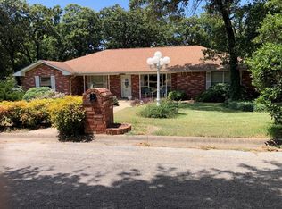 102 Songbird Trl, Keene, TX 76059