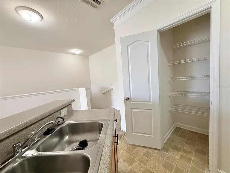 8801 Villa View Cir #202 — Photo 15