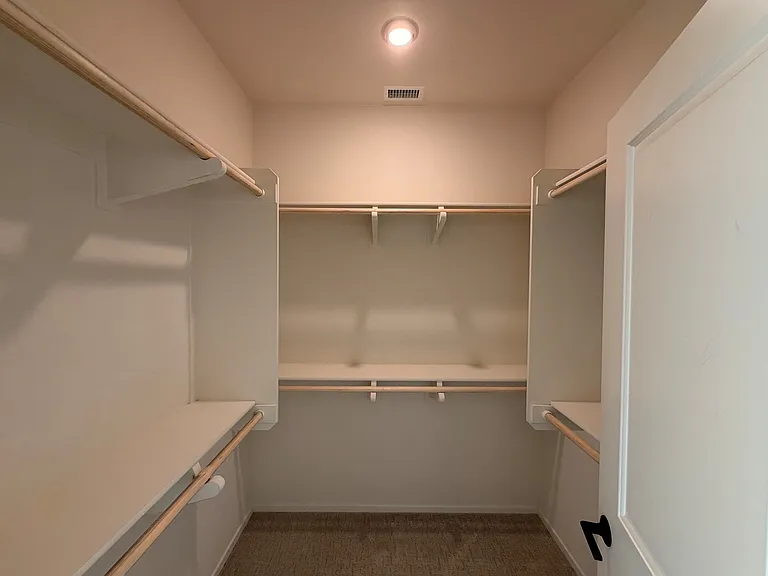Master Closet - Hers