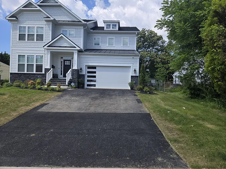 1914 Cherri Dr — Photo 7