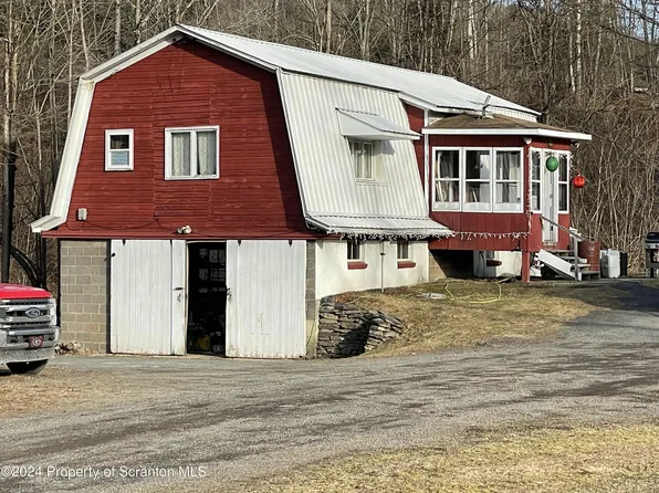 210 Church St, New Milford, PA 18834