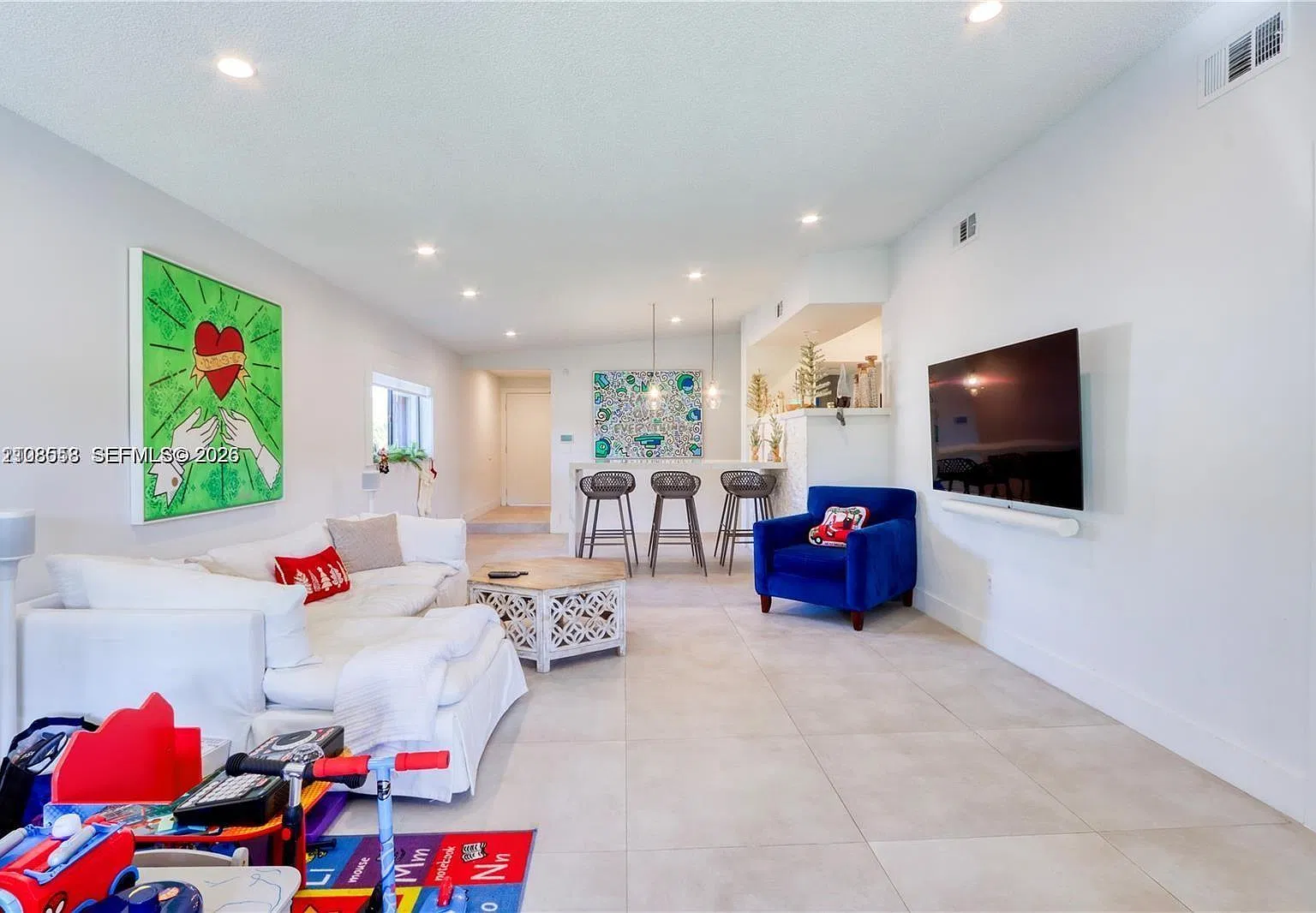 Creekside Villas Sec Two — Photo 4