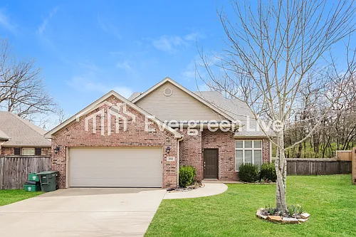 252 S Tamarind Cv Photo 1