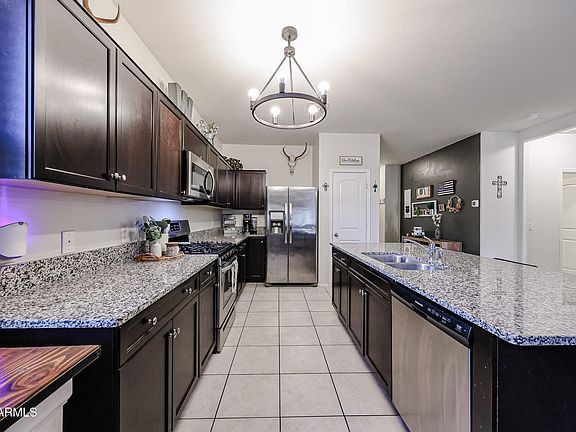 5th image of 30224 W Earll Drive