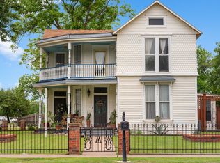 501 N Anglin St, Cleburne, TX 76031