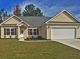 528 Carolina Hickory St, Loris, SC 29569