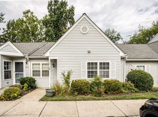 1214 Gazebo Ct, Charlottesville, VA 22901