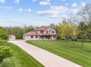 1531 Rivers Edge Dr, Valley City, OH 44280