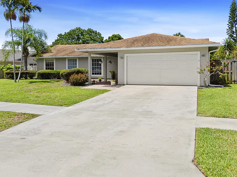 4114 Bay Laurel Way — Photo 5