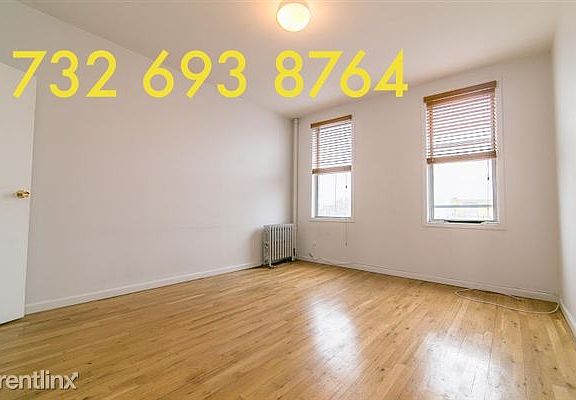 953_Metropolitan_Avenue__4R-8