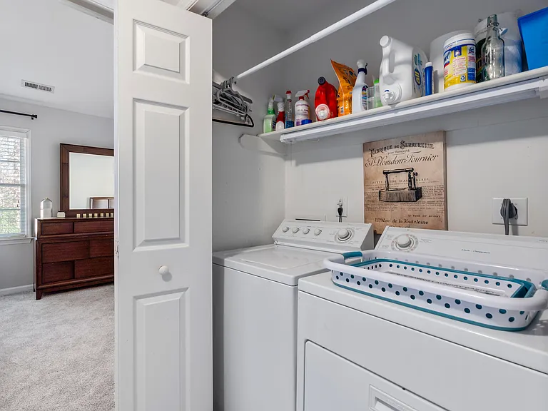 4412 Antique Ln — Photo 8