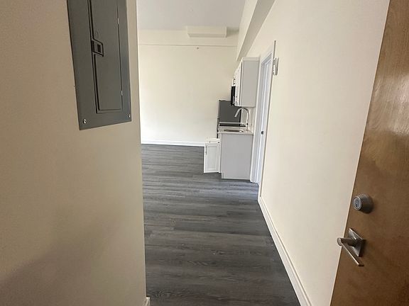 2nd image of 152 Washington Ave #406