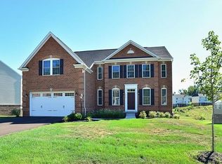 112 Coventry Dr, Mc Kees Rocks, PA 15136