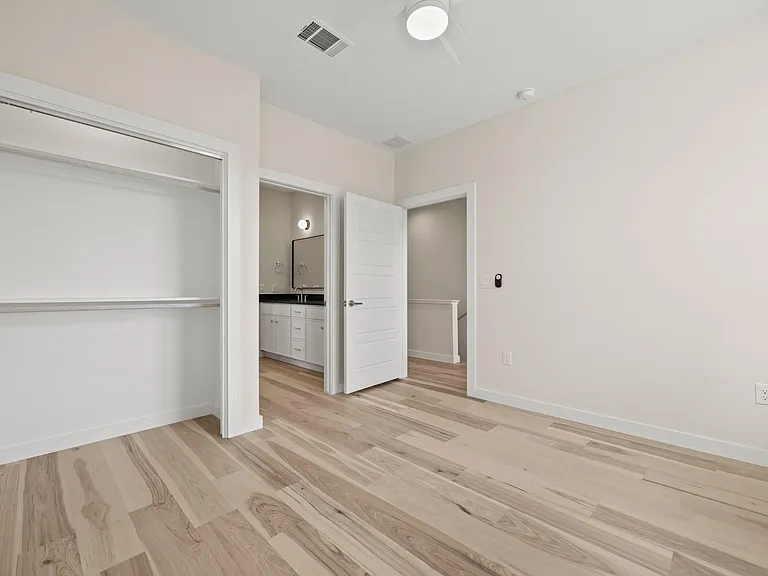 4801 Sara Dr #B — Photo 18