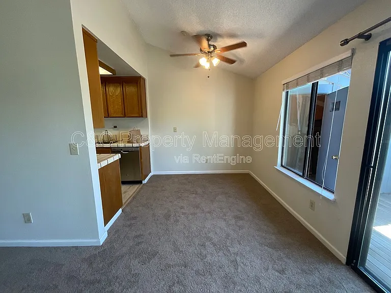 6254 Joaquin Murieta Ave #B — Photo 20