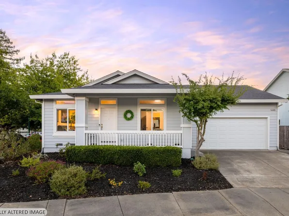 2589 Zircon Place, Santa Rosa, CA 95404