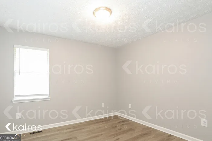 135 Fawn Dr — Photo 10
