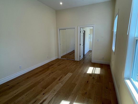 5th image of 1235 Florida St #B