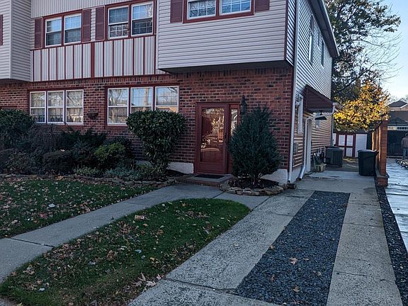 2nd image of 296 Armstrong Ave