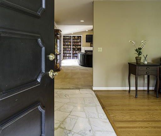 4th image of 6605 Currywood Dr