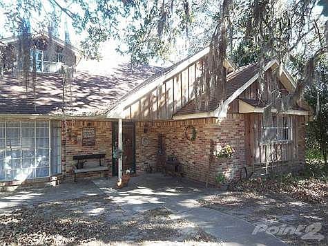 A lovely brick home for living in or renting.