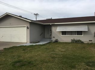 401 Hedstrom Rd, Turlock, CA 95382