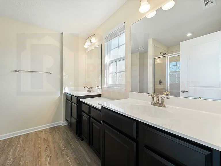 4011 N Steels Cir — Photo 13