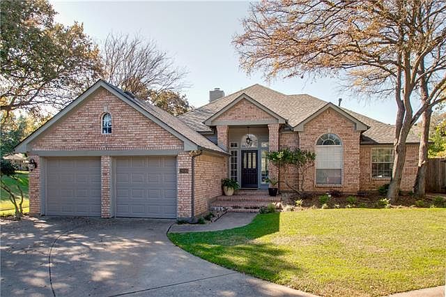 1st image of 2600 Creekside Way