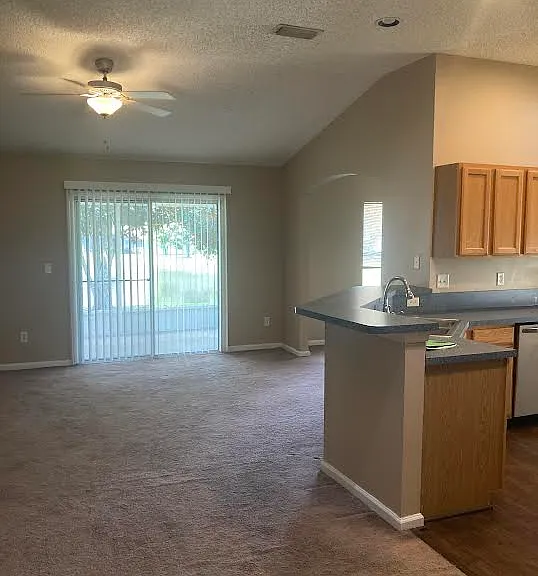 1713 S Summer Ridge Ct — Photo 12