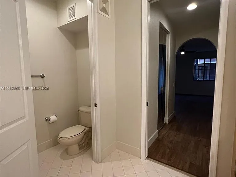 2816 Kinsington Cir #28-1 — Photo 22