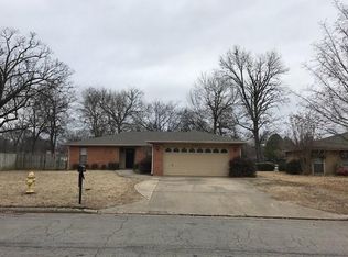 3131 Edinburgh Dr, Fort Smith, AR 72908