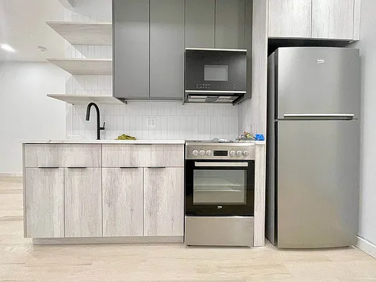 Rented by Doorway NYC, LLC | media 8