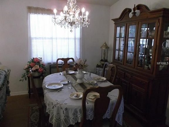 4th image of 11319 Starflower Ave