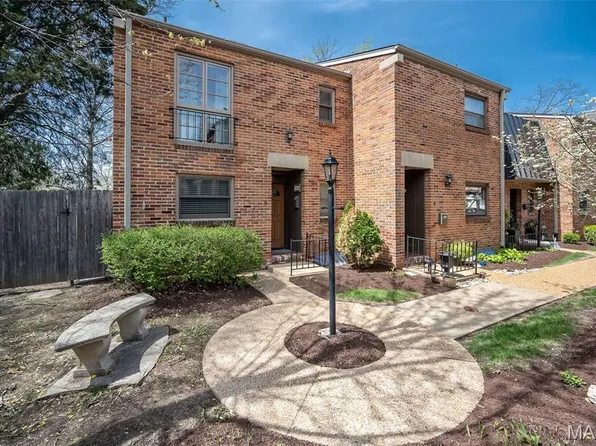 426 S Kirkwood Rd APT A, Saint Louis, MO 63122