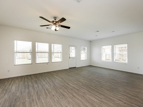 5th image of 15056 Nettleton Ml