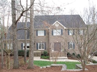 5305 Woodlaurel Ct, Raleigh, NC 27613