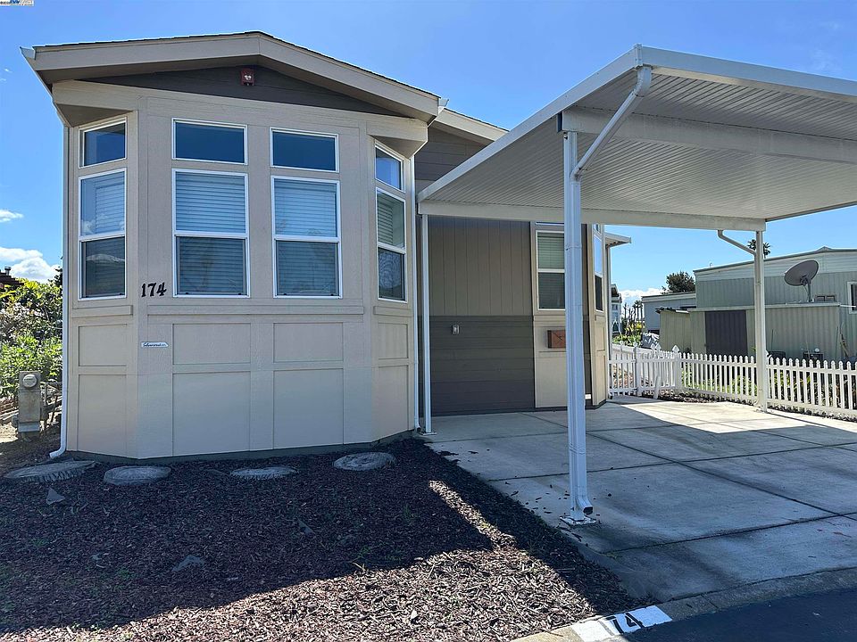 1st image of 174 Kona Cir