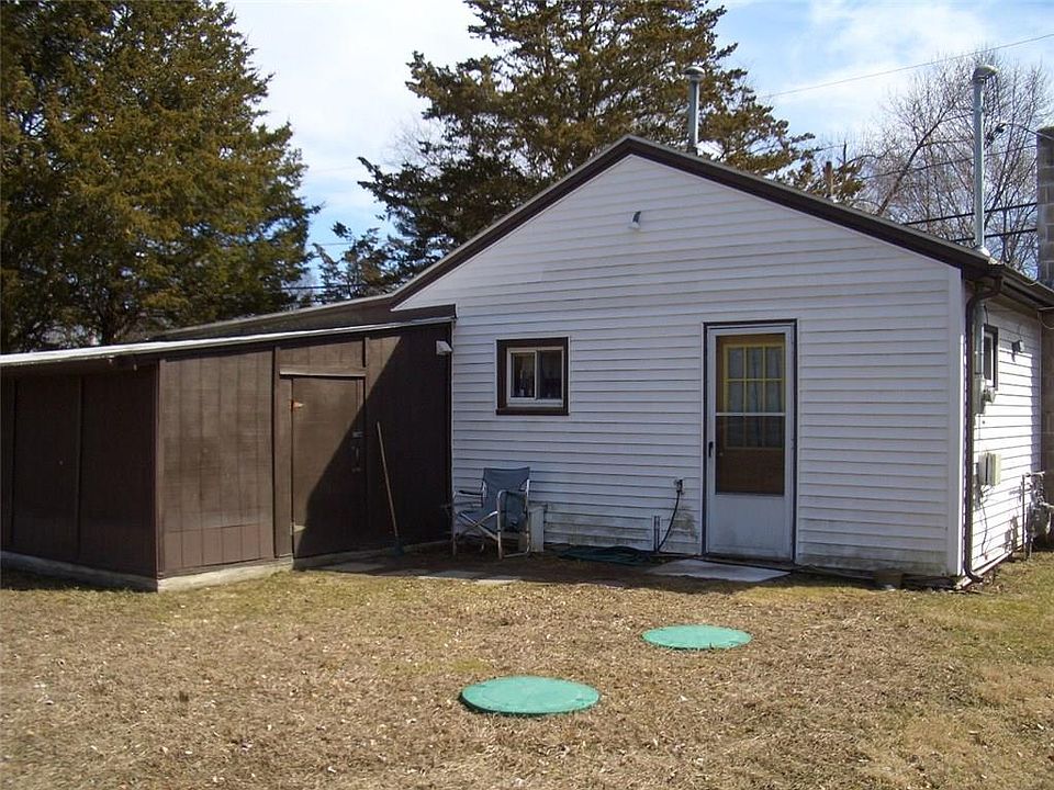 2nd image of 14 Mount View Ave