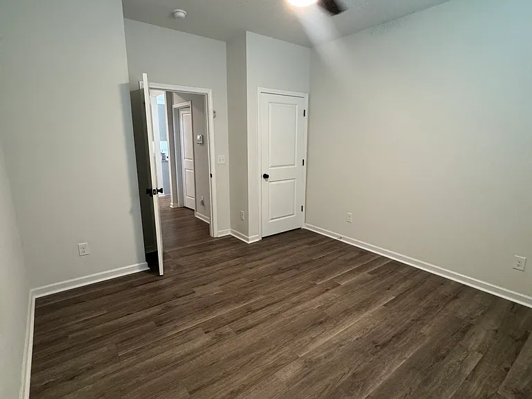 2505 Sandy Banks Ln — Photo 15
