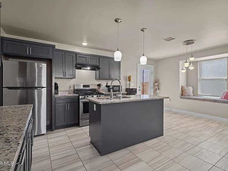 14724 Mountain Breeze Ave — Photo 14