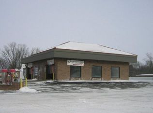508 N Shawano St, New London, WI 54961
