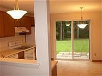 4th image of 37 Margaret Dr
