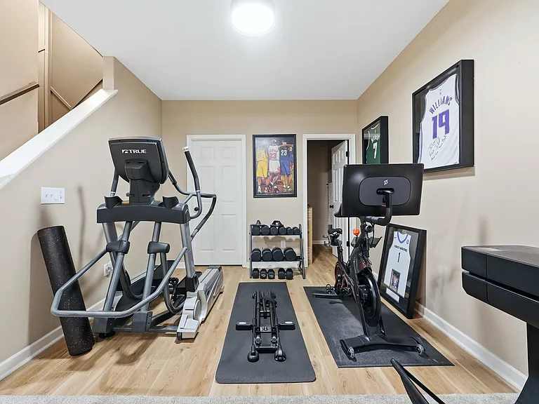 7621 Idlebrook Dr — Photo 15