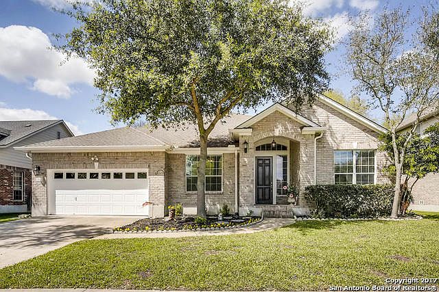 1st image of 521 Woodland Oaks Dr