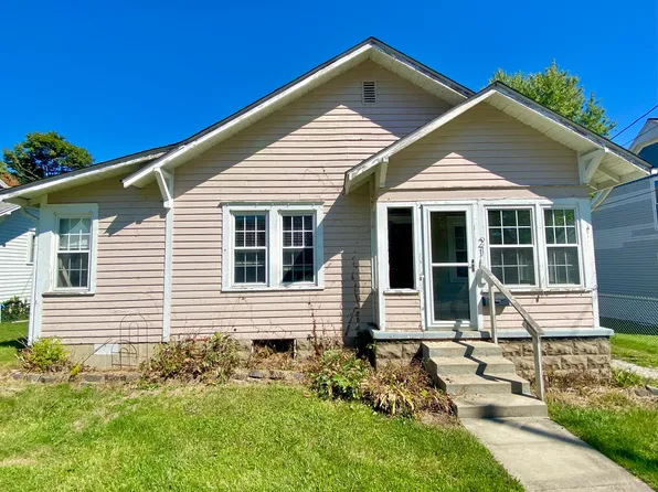 21 Beveridge St, Greencastle, IN 46135