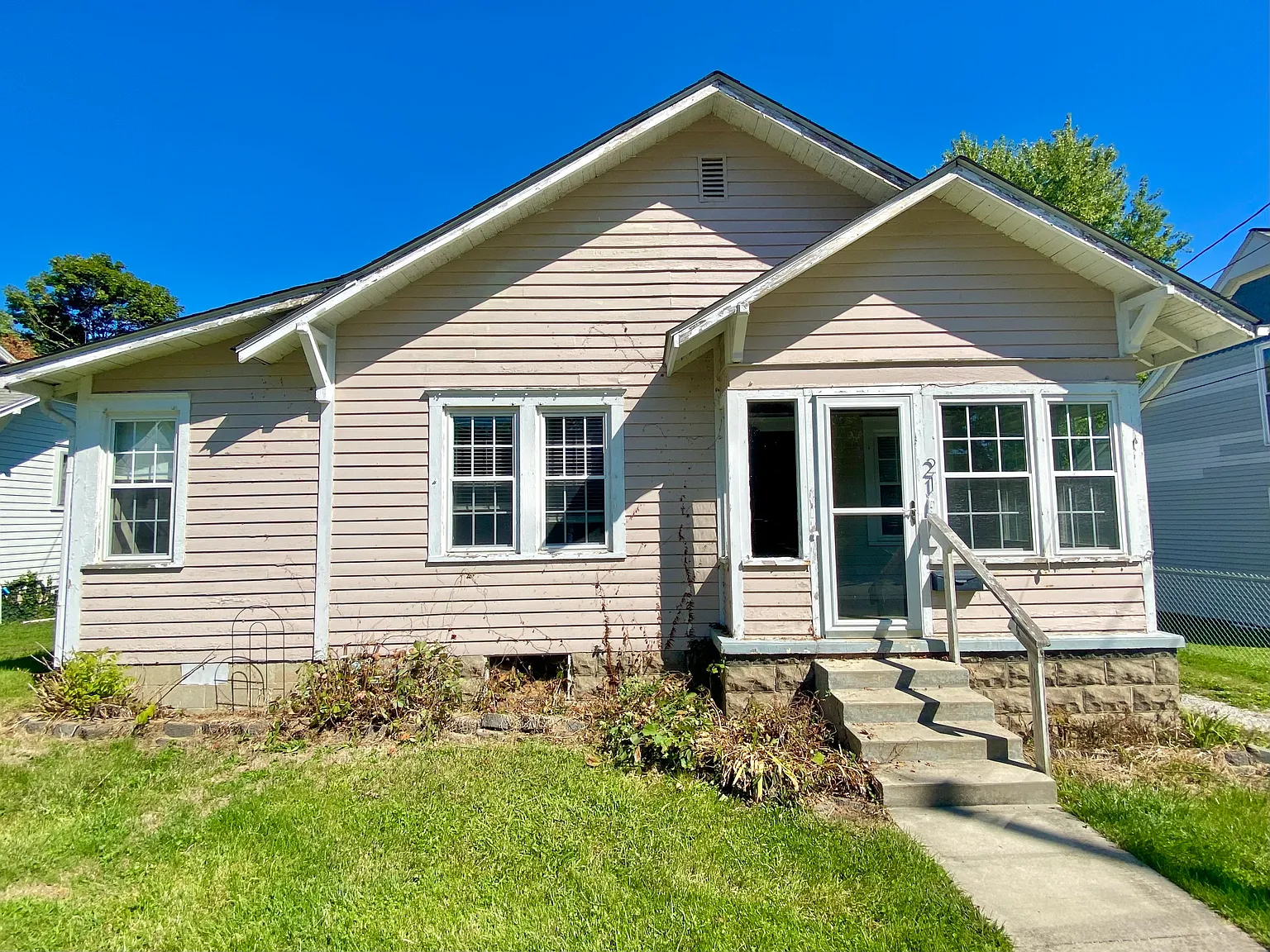 21 Beveridge St photo 1