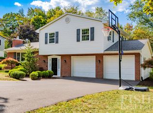 52 Overhill Rd, Williamsport, PA 17701