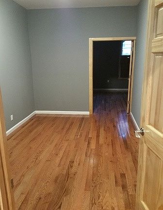4th image of 419 Stanhope St #1