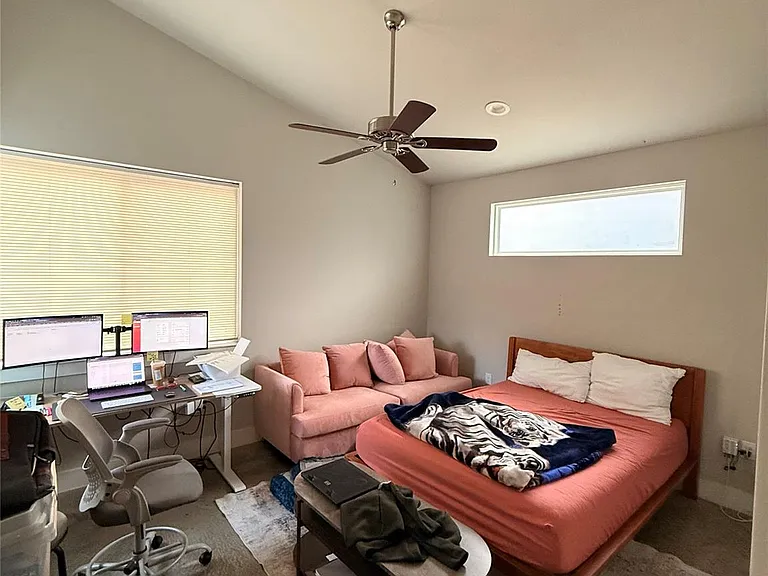 1413 Sanchez St #2 — Photo 6