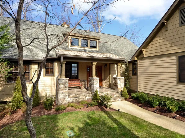 278 High Road Overlook, Hendersonville, NC 28739